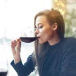 Alcool : un quart des adultes français consomme trop
