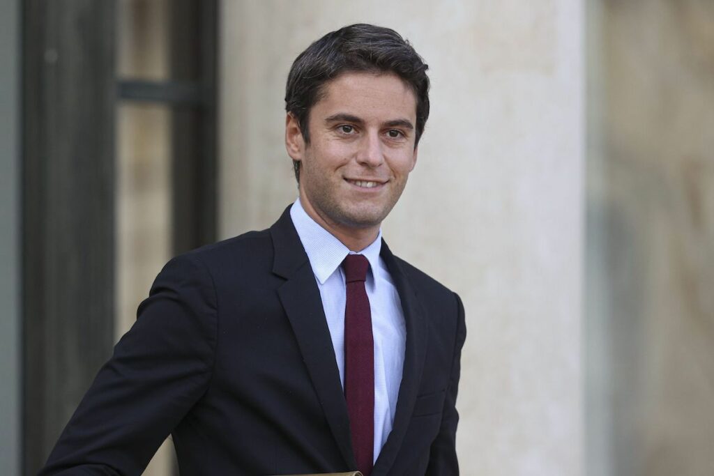 «Plus d'une contamination sur trois liée au variant Omicron à Paris», indique Gabriel Attal