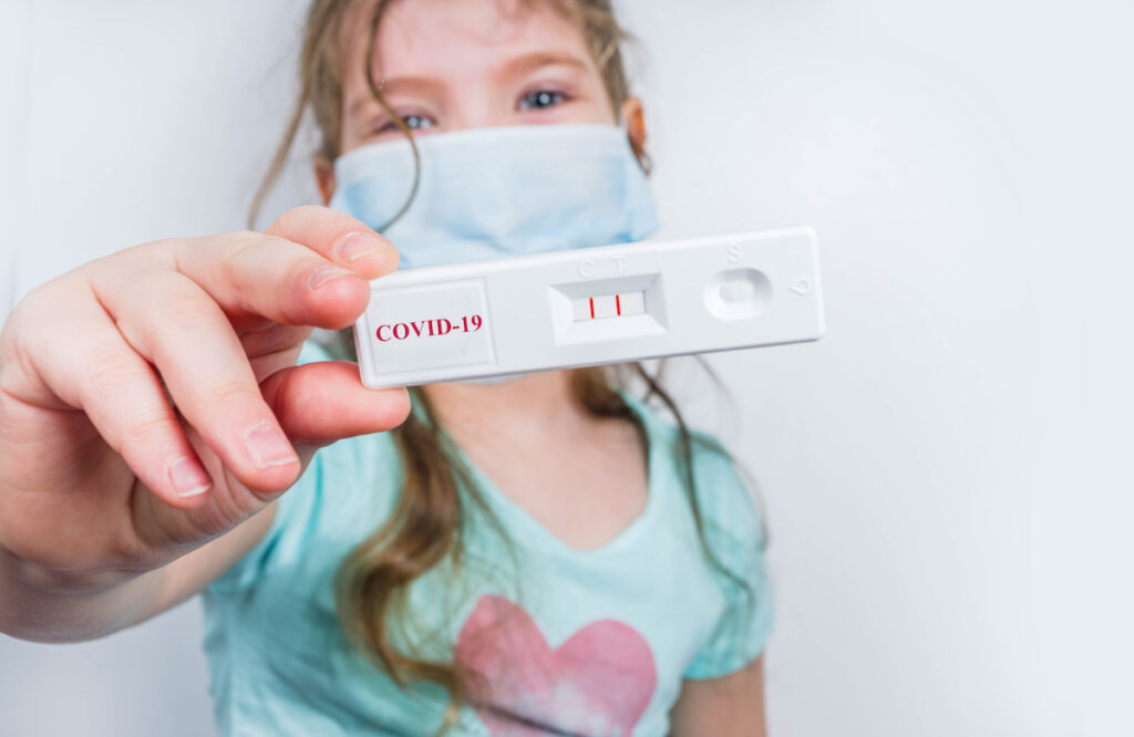 Covid-19 : comment obtenir les autotests gratuits pour mon enfant ?