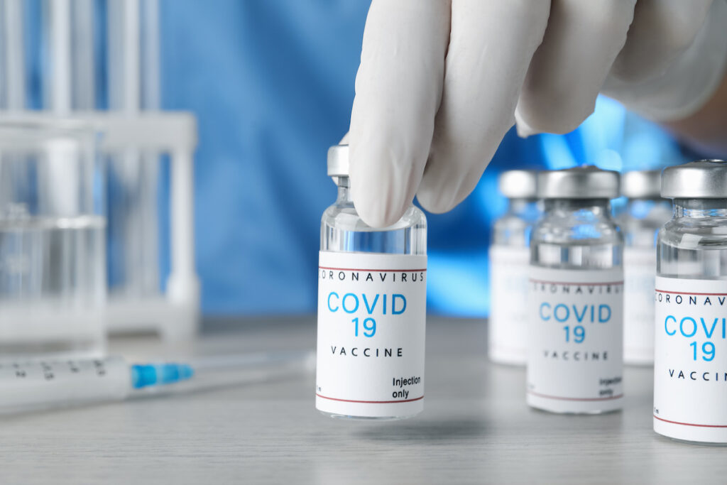 Moderna : essai clinique pour un vaccin spécifique contre Omicron