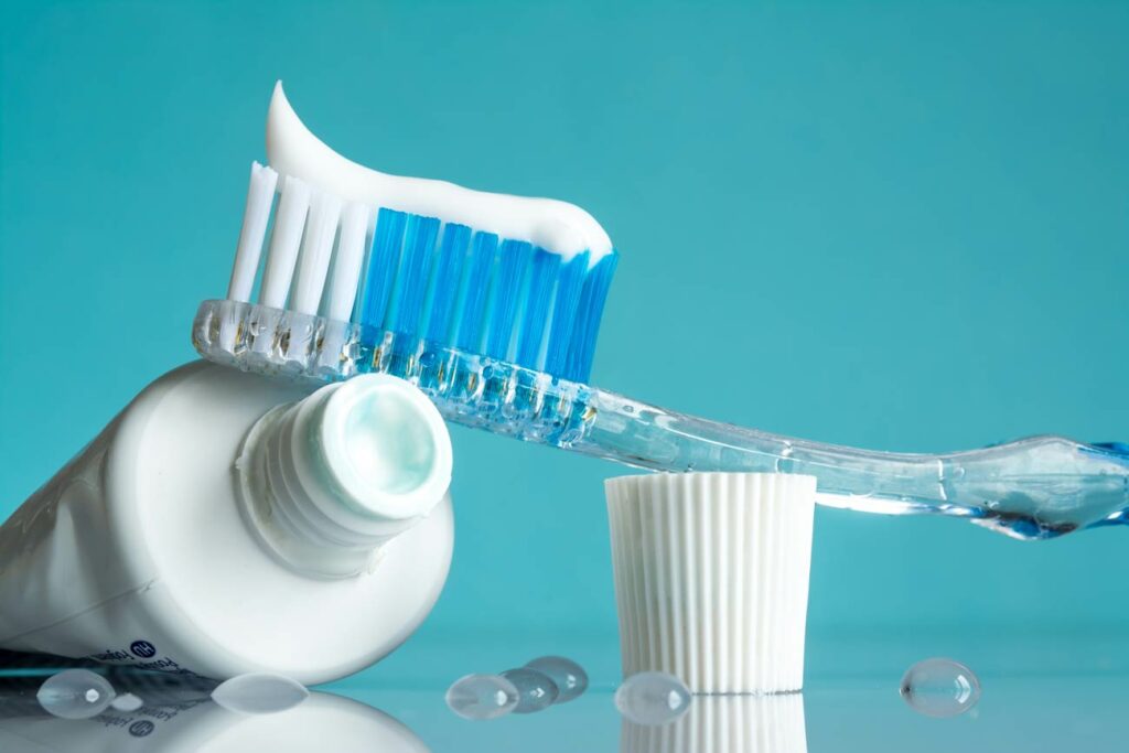 Ne jamais mettre du dentifrice sur une brûlure ou un bouton