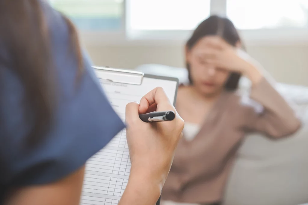Pourquoi les femmes sont plus touchées de troubles mentaux que les hommes ?