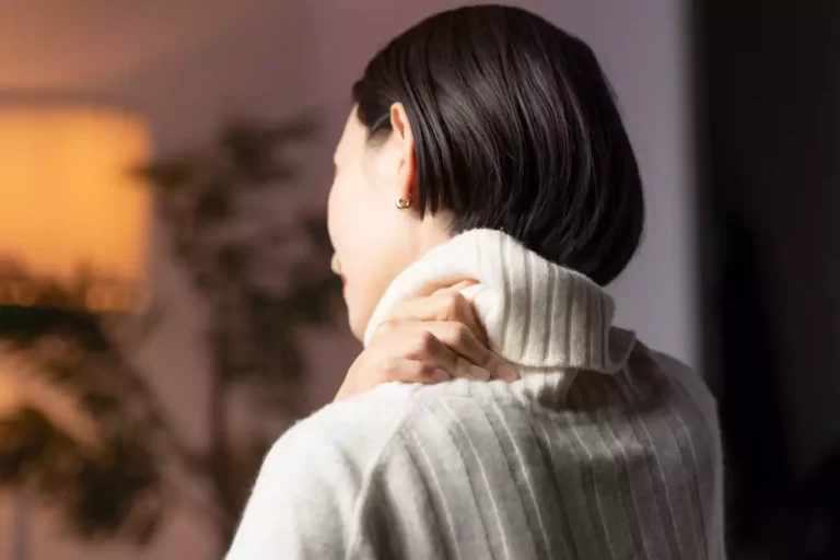 Quelques astuces de grands-mères contre les douleurs articulaires