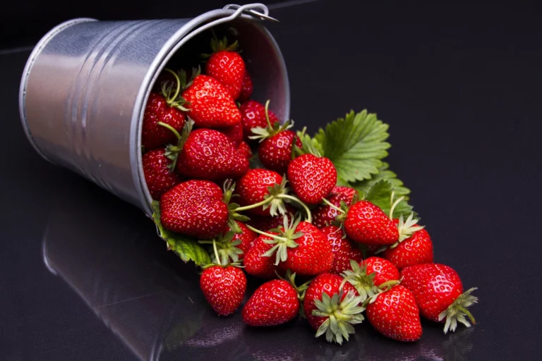 Alerte ! Ce fruit regorge de pesticides.