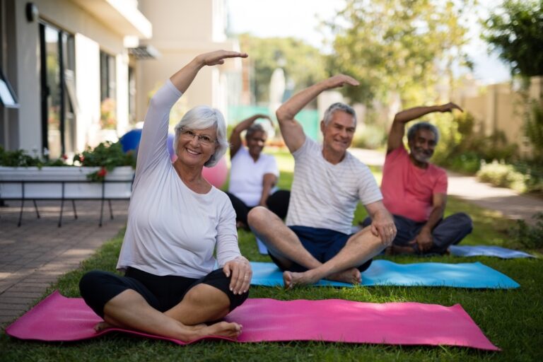 Après 65 ans : voici les meilleurs sports pour améliorer votre espérance de vie Les meilleures activités physiques après 65 ans pour rester en forme